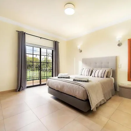 Algarve Luxury With Private Heated Pool Silves