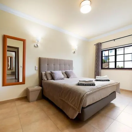 Tatil Evi Algarve Luxury With Private Heated Pool