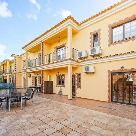 Algarve Luxury With Private Heated Pool